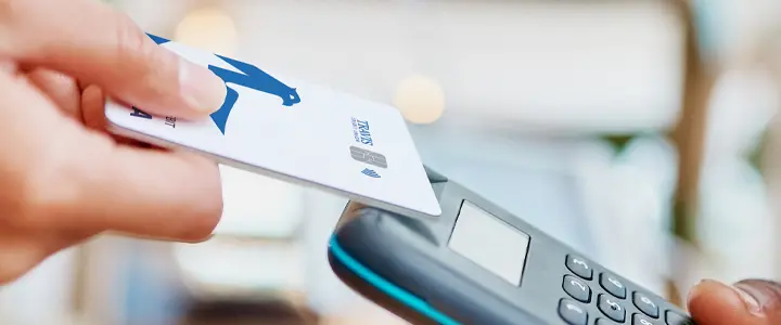 Free Checking column photo